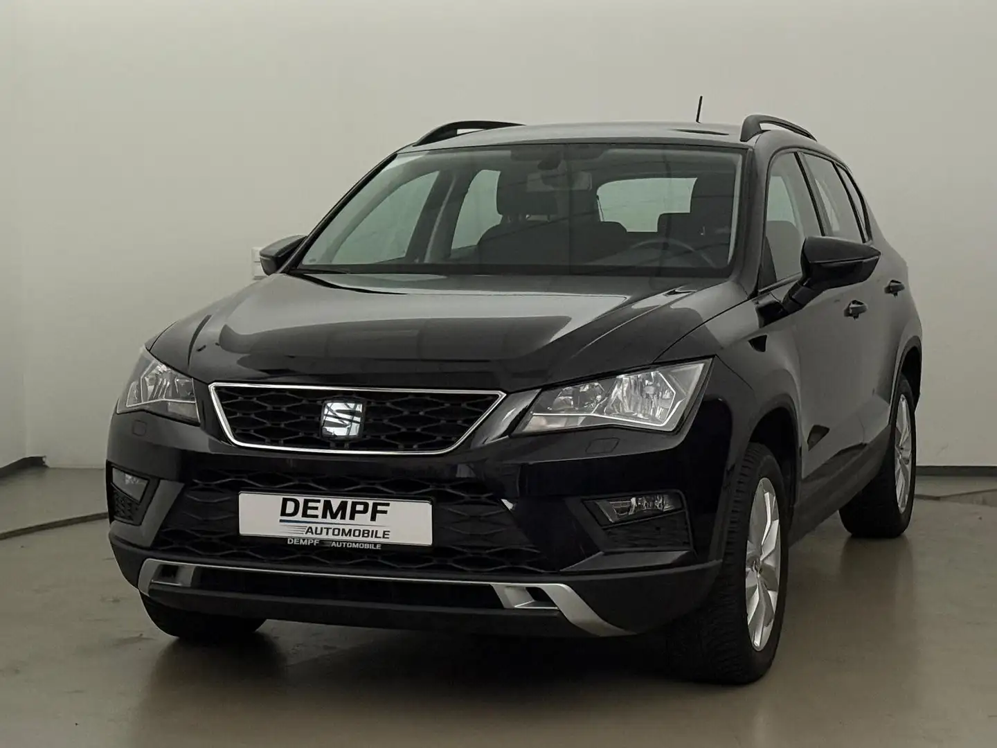 SEAT Ateca Style 1.6 TDI*Navi*PDC*SHZ*AHK*Tempo*Klima Noir - 1