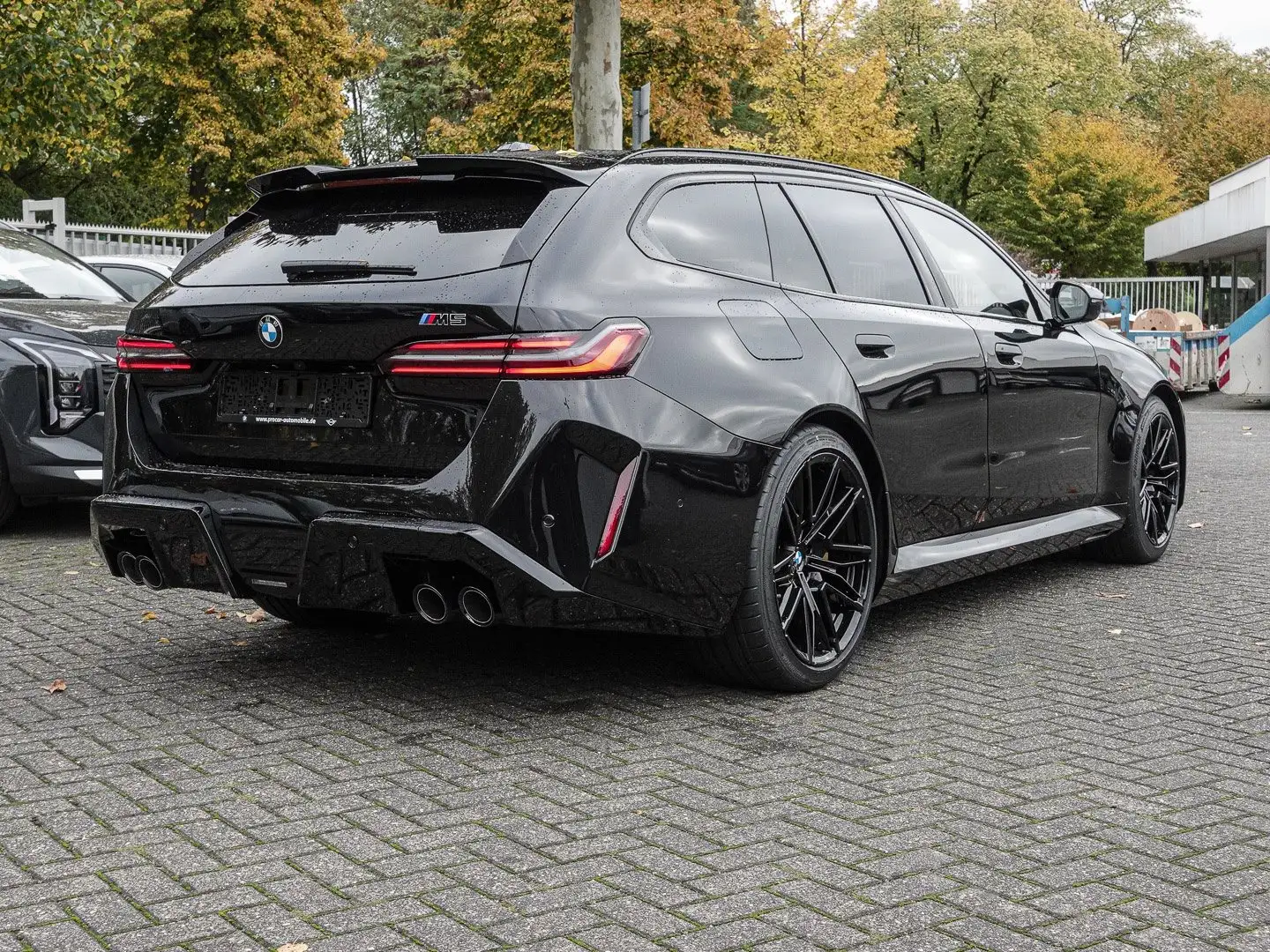 BMW M5 Touring 0,5% Dienstwagenbesteuerung-Ultimate Packa Noir - 2