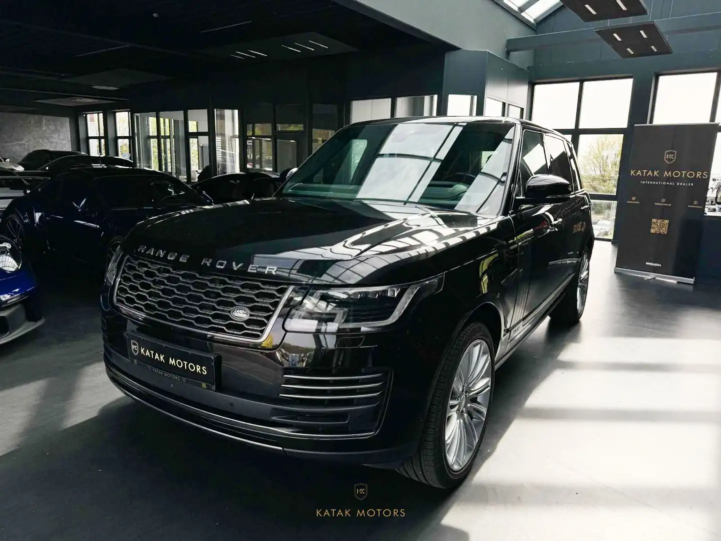 Land Rover Range Rover 5.0 V8 SC Autobiography LWB/TV/ Чорний - 2