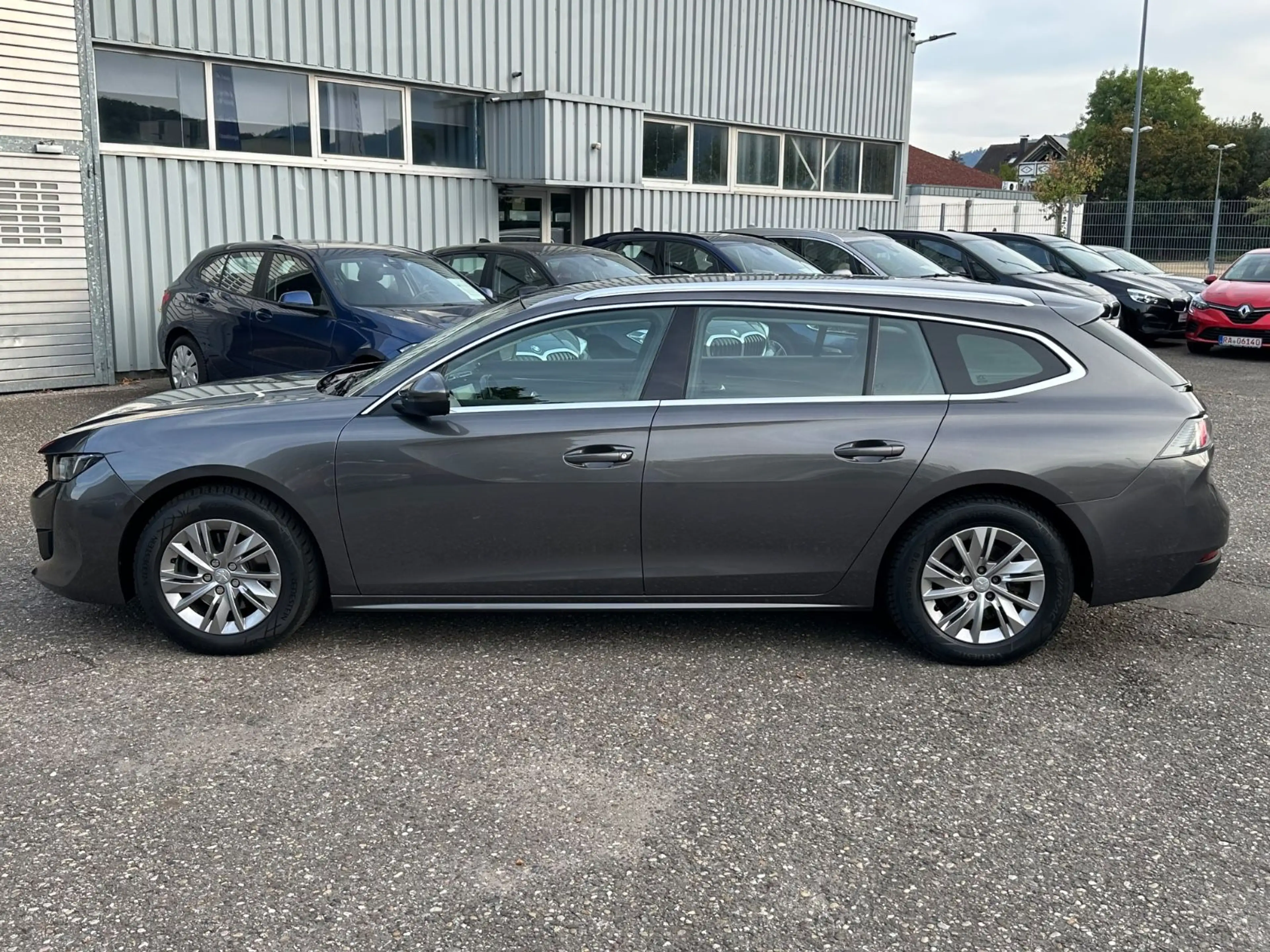 Peugeot 508 1.5 HDi SW Active VIRTUAL DAB NAVI ALU PTC** — photo 8