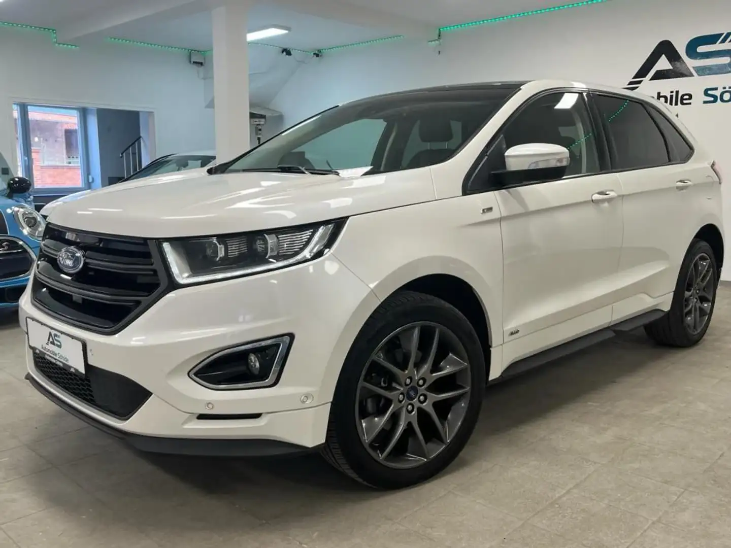 Ford Edge 2.0 TDCi ST-Line 4x4 Navi/Leder/LED/Kamera/ Weiß - 2