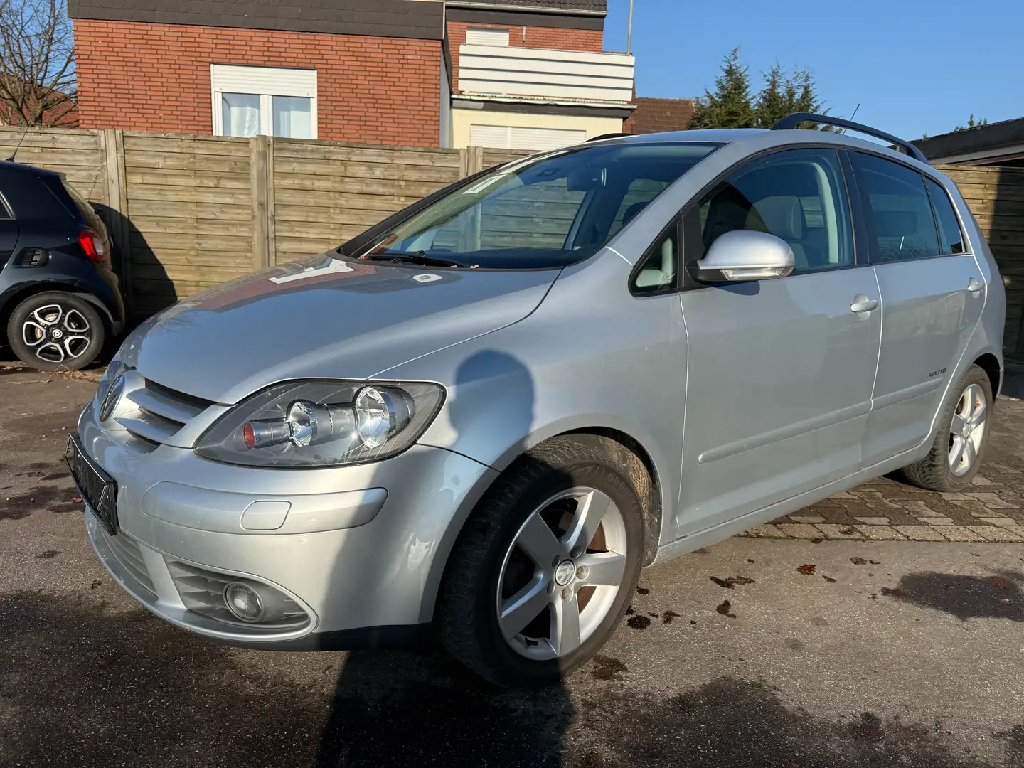 Volkswagen Golf Plus United~CarPlay~Sitzheizung~Tempomat~ Grau - 1