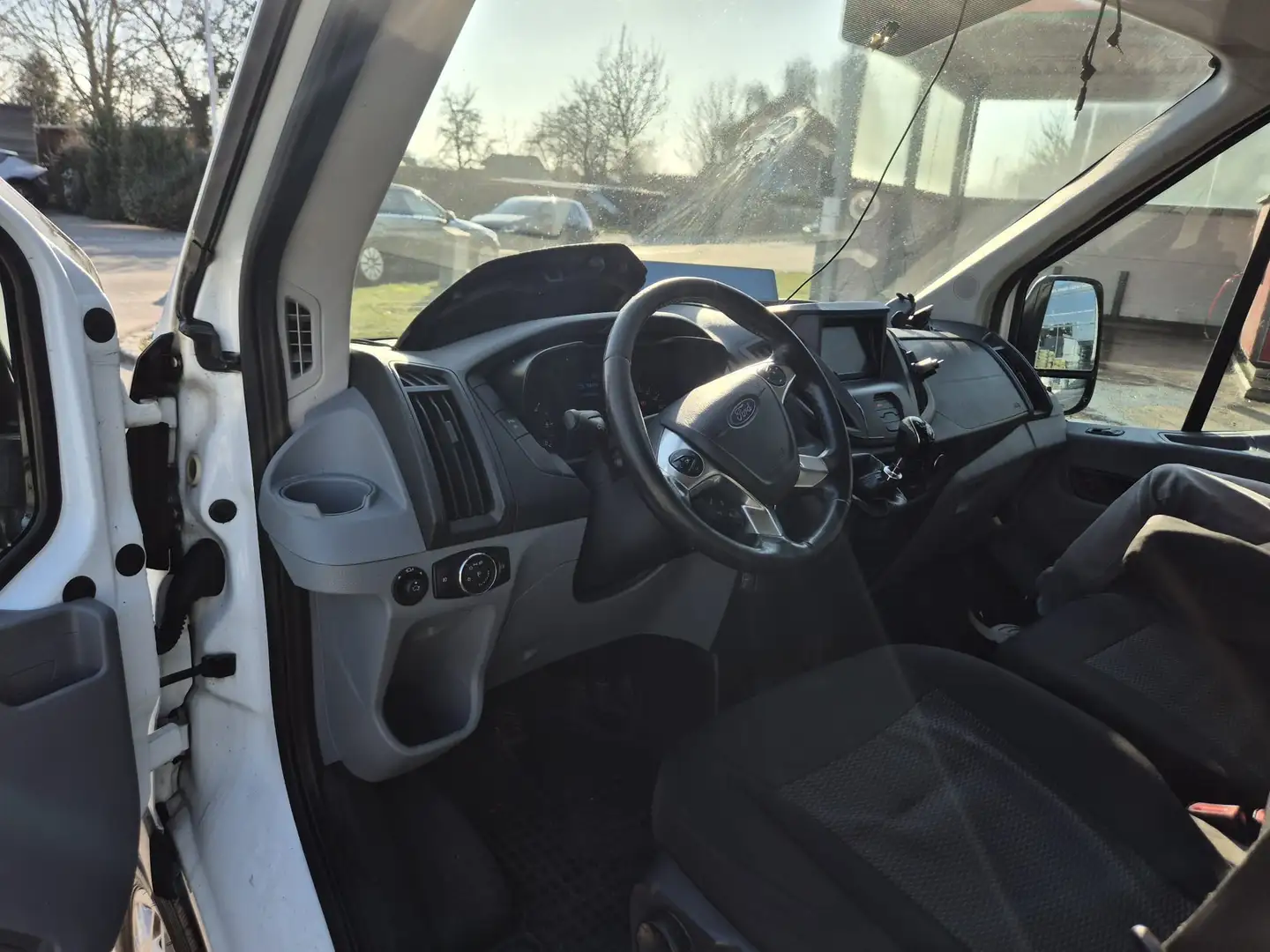 Ford Transit Weiß - 1