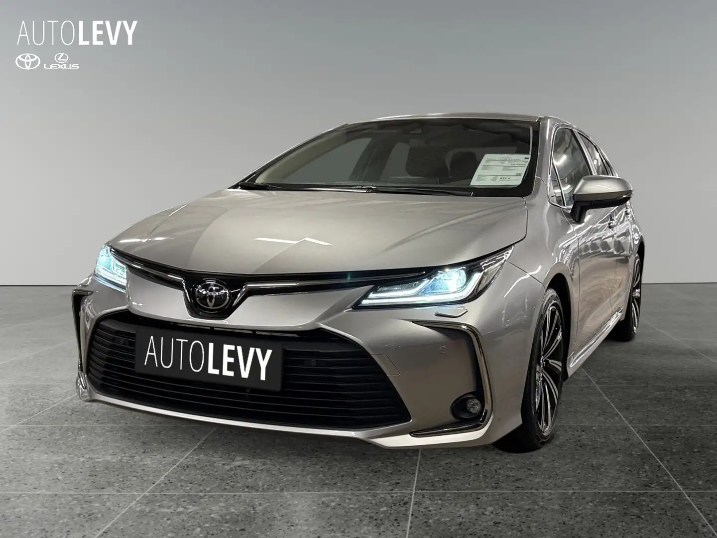 Toyota Corolla 1.5 VVT +Kamera+CarPlay+PDC+SHZ+LED+ Argintiu - 2