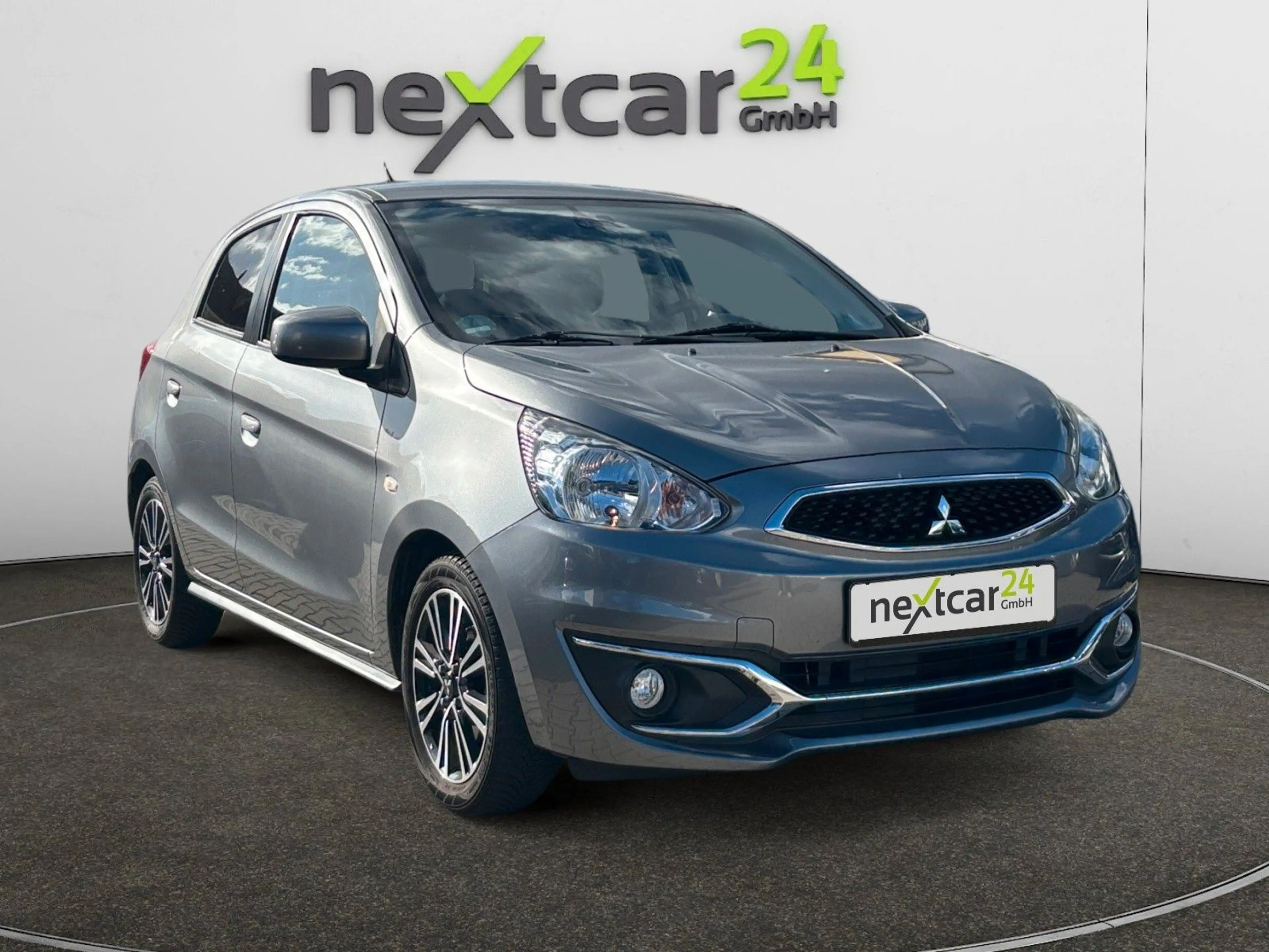 Mitsubishi Space Star Edition 100+ — photo 3