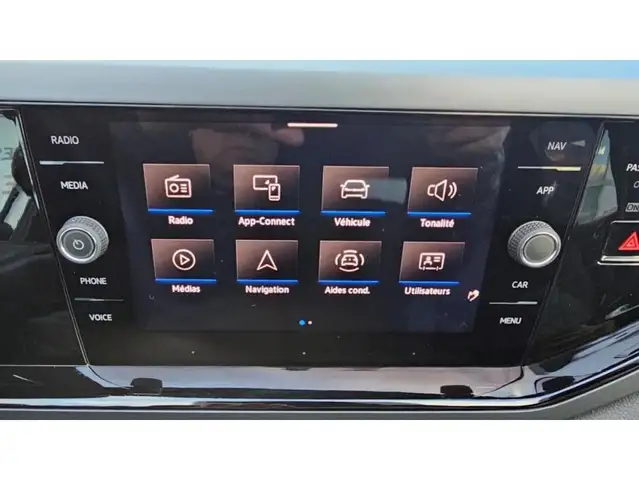 Volkswagen Taigo view 12