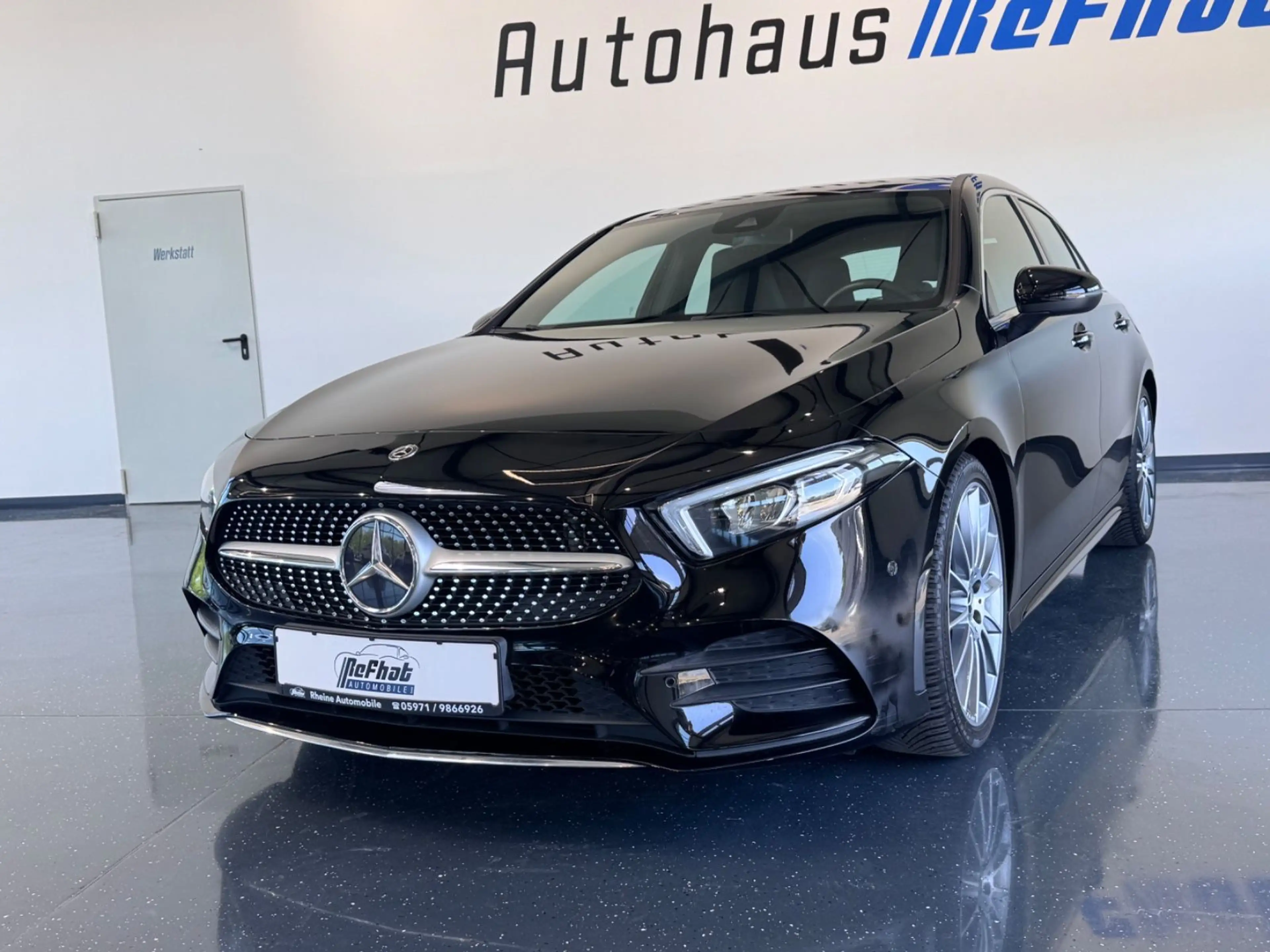 Mercedes-Benz A 180 A180 AMG-LINE*MULTIBEAM*WIDESCREEN*AMBIENTE*LED* — photo 2