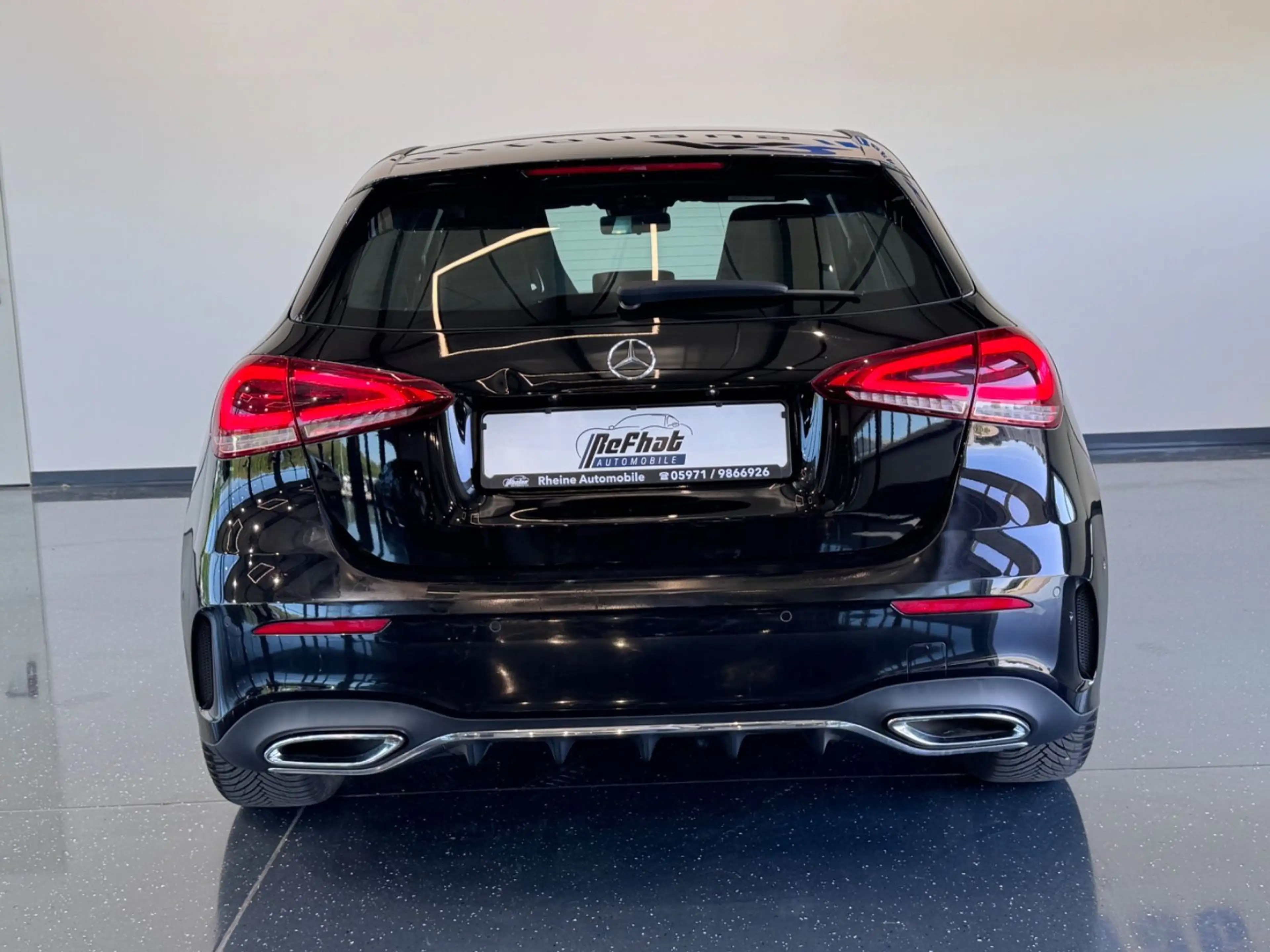 Mercedes-Benz A 180 A180 AMG-LINE*MULTIBEAM*WIDESCREEN*AMBIENTE*LED* — photo 11