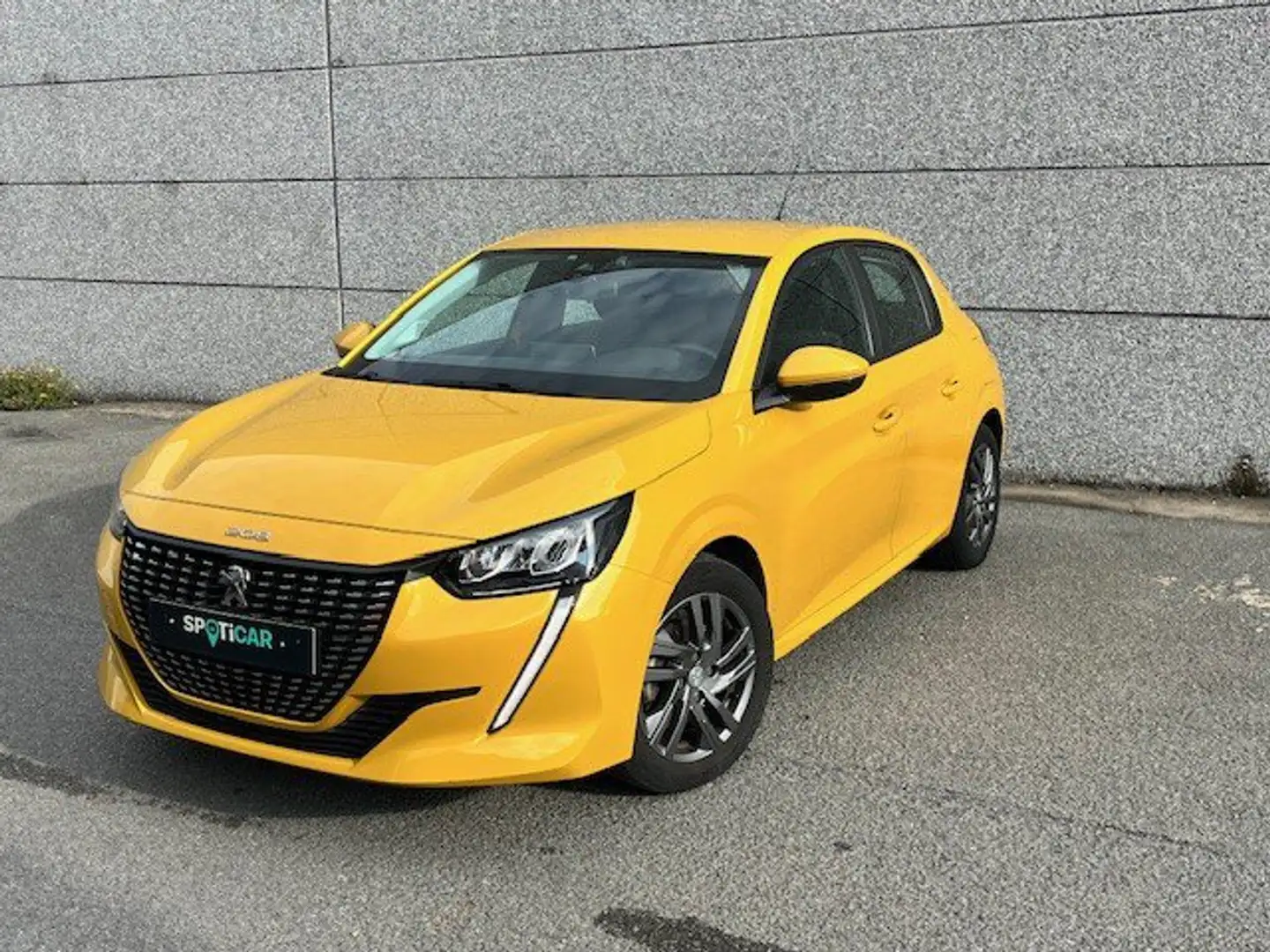 Peugeot 208 *GPS*P SENS* 1.2 BENZ 100 PK ACTIVE PACK Geel - 1