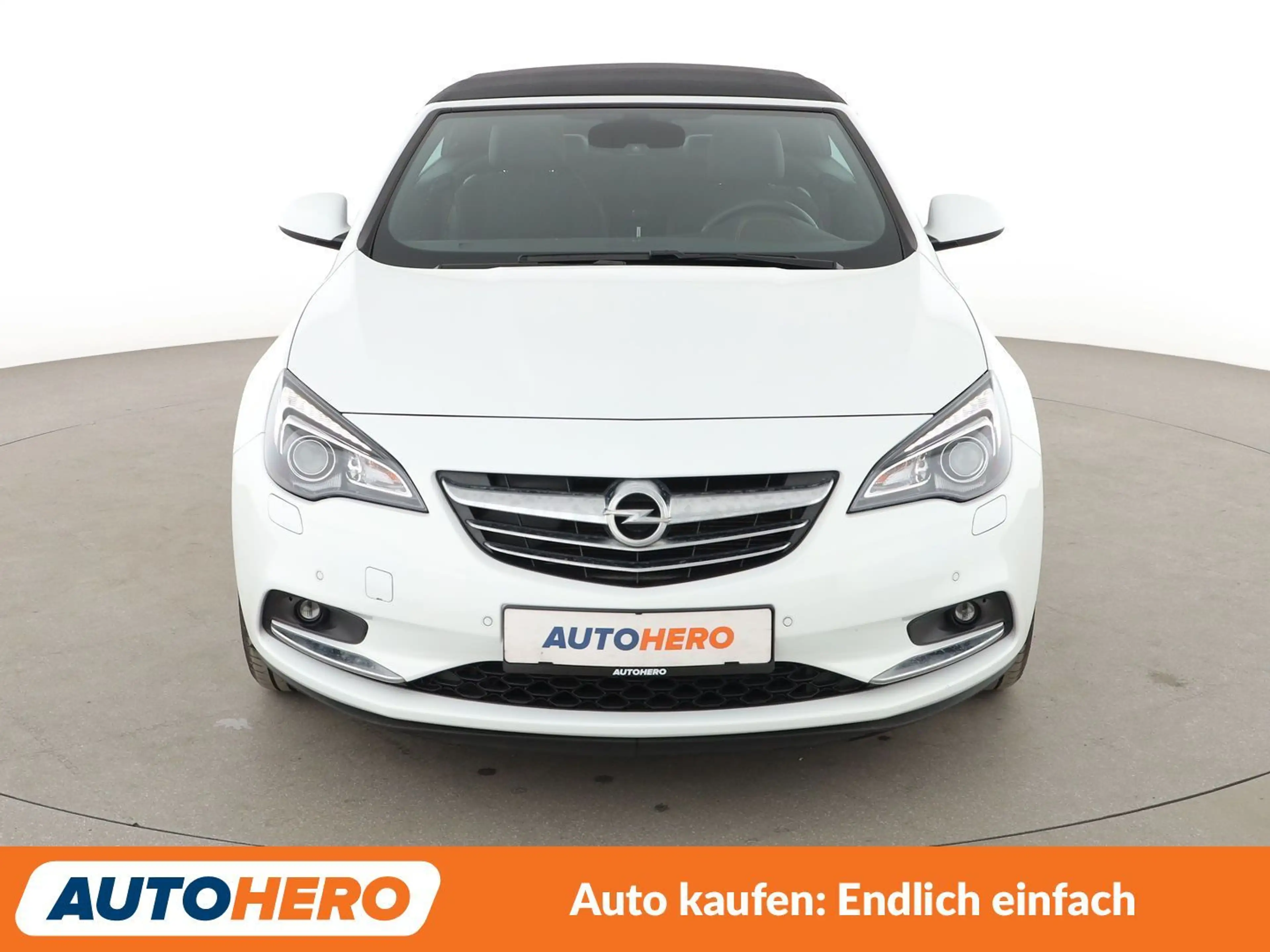 Opel Cascada 1.6 SIDI Turbo Innovation ecoFlex *NAVI*PDC* — photo 9