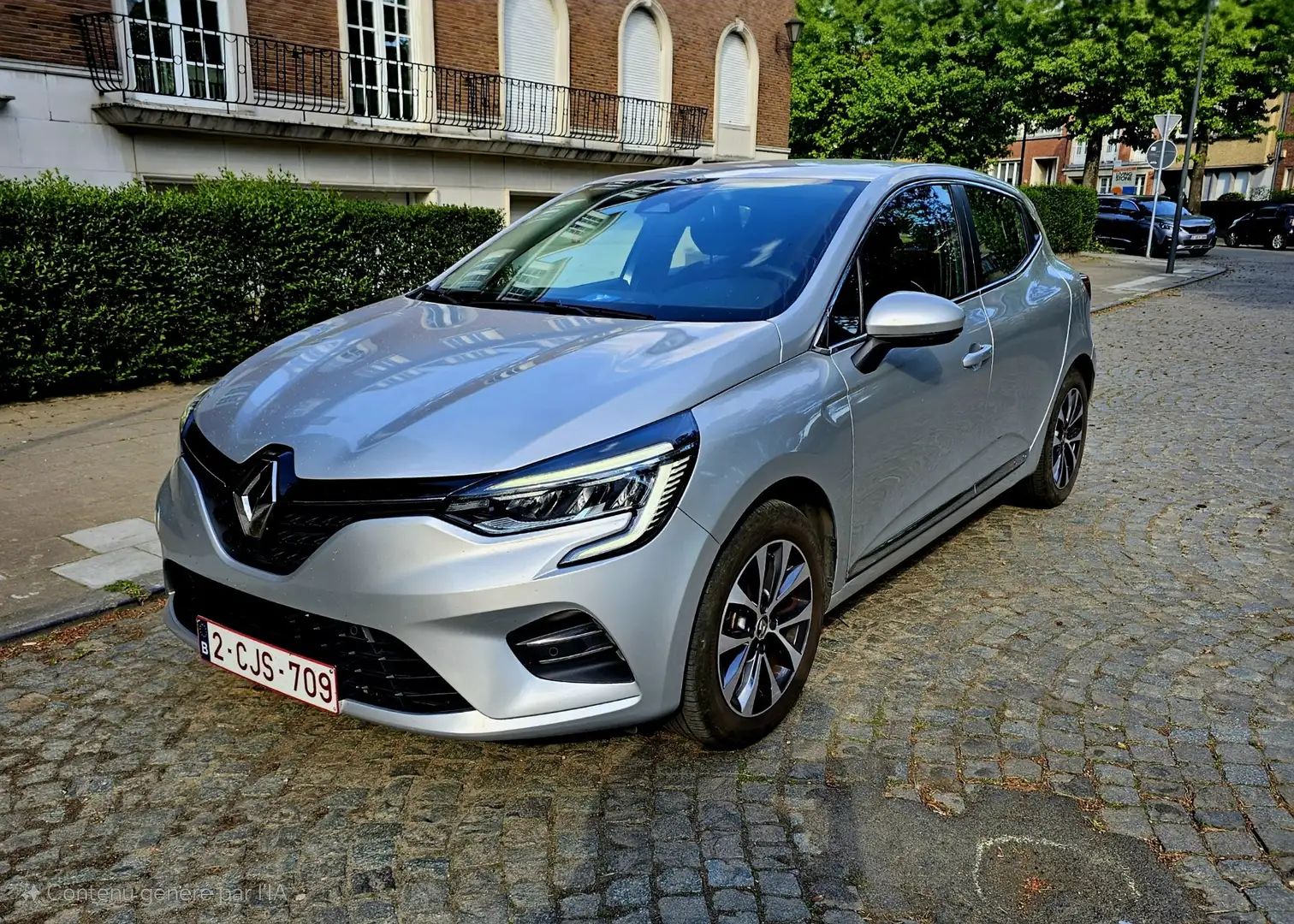 Renault Clio 1.0 TCe Intens GPF (EU6D) - 1