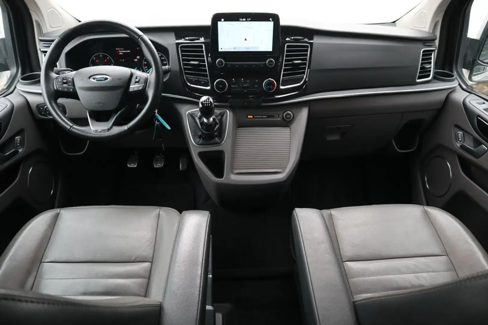 Ford Tourneo Custom 310 2.0 TDCi 130CV PC Titanium Argento - 1