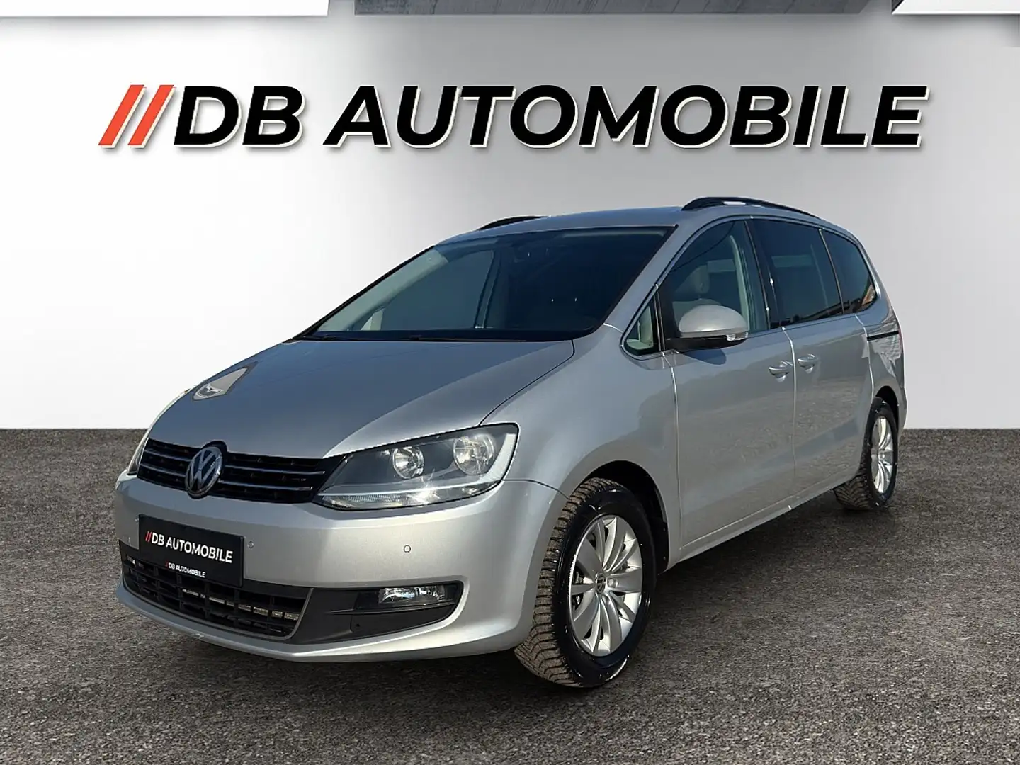 Volkswagen Sharan Comfortline 2,0 TDI DSG 4Motion Grau - 1