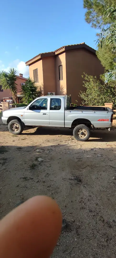 Mazda Pick Up Double Cab 2.5 tds SDX c/clima - 1