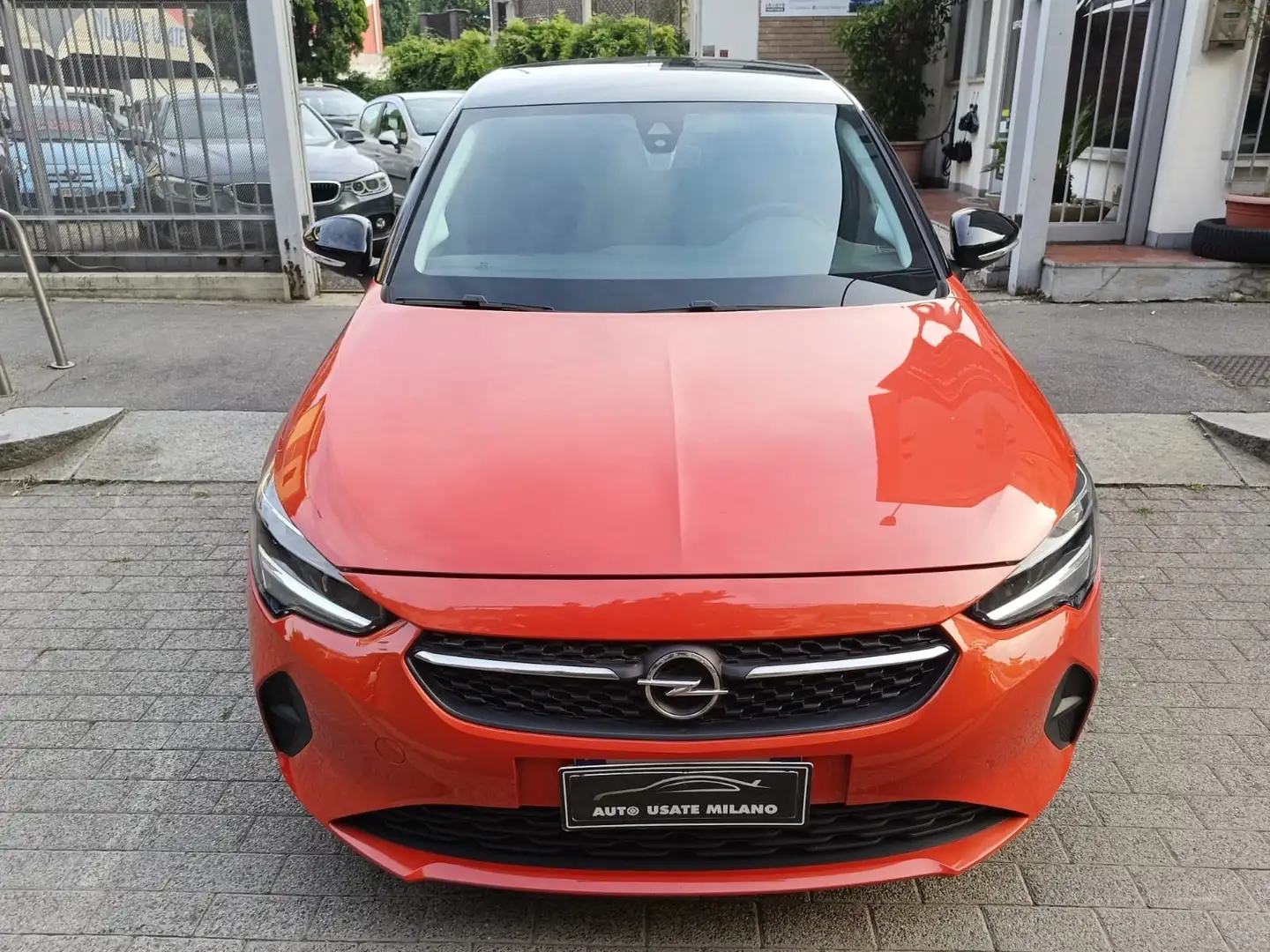 Opel Corsa 1.2 Edition s ADATTA A NEO-PATENTATI Arancione - 2