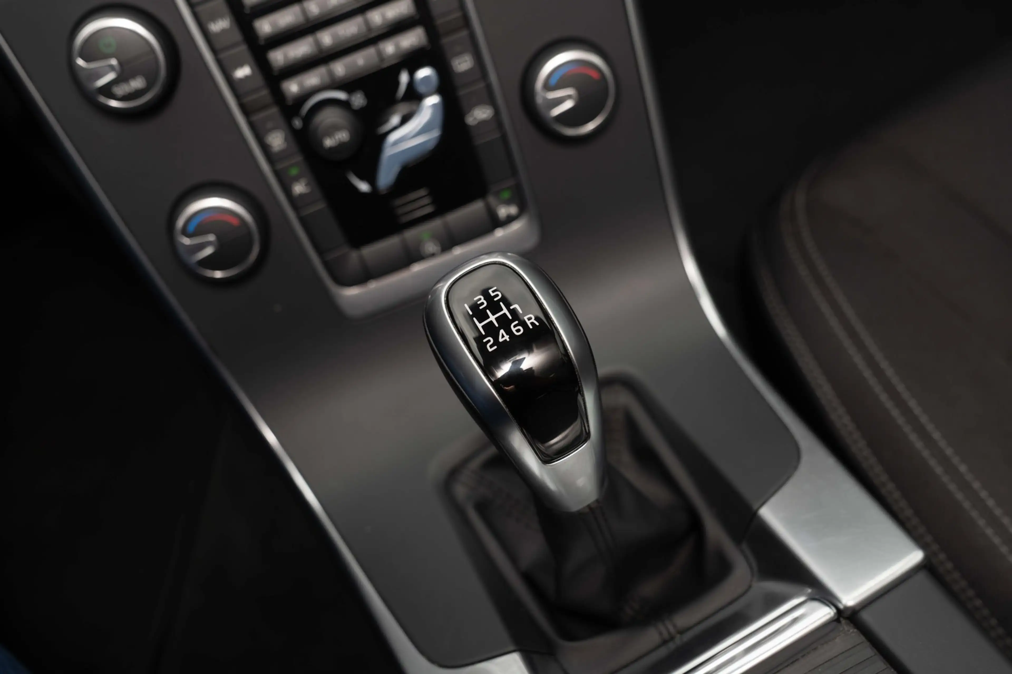 Volvo S60 2.0 T3 Polar 1e Eigenaar 20.860 km +NAP NL-auto — photo 18