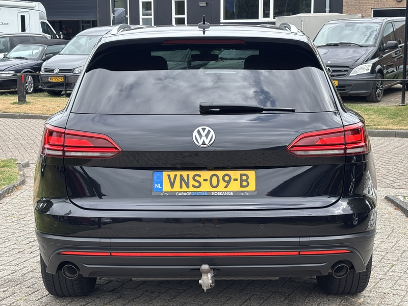 Volkswagen Touareg 3.0 TDI Grijs Kenteken Bedrijfsauto 2019 Trekhaak — photo 6