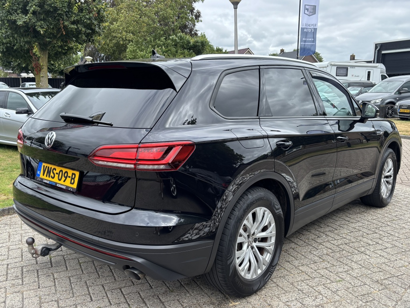 Volkswagen Touareg 3.0 TDI Grijs Kenteken Bedrijfsauto 2019 Trekhaak — photo 5
