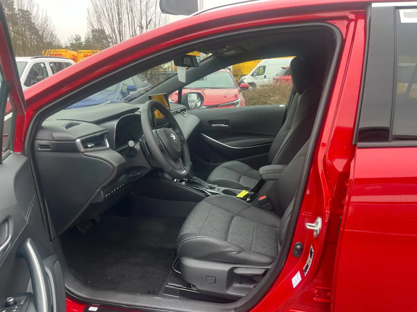 Toyota Corolla Touring Sports 2.0 Hybrid Teamplayer SHZ Rouge - 2