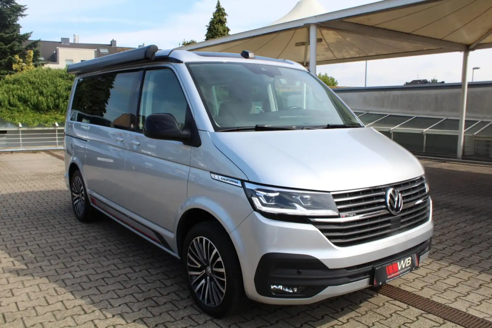 Volkswagen T6.1 California OCEAN EDITION 4 MOTION / AHK / MARKISE / VOLL Cali Silber - 2