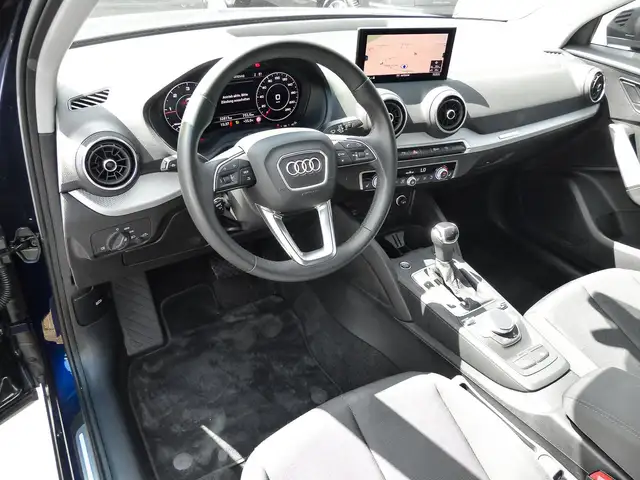 Audi Q2 view 7