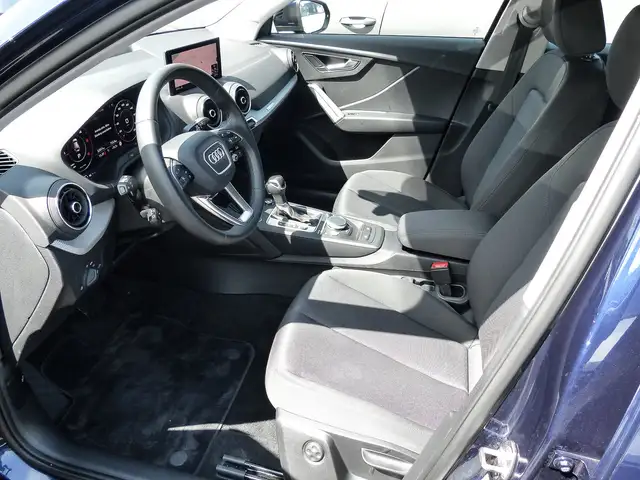 Audi Q2 view 14