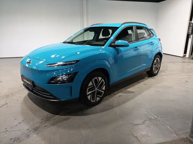 Hyundai Kona view 3