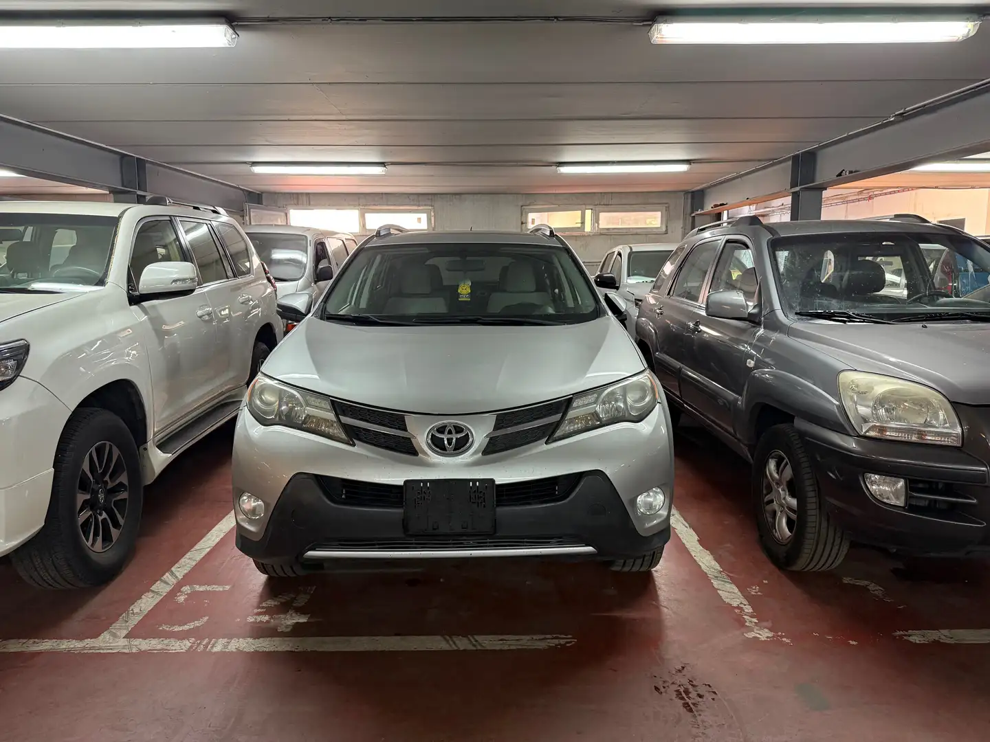 Toyota RAV 4 RAV4 2.0i 4x4 Lounge Multidrive S Grau - 2