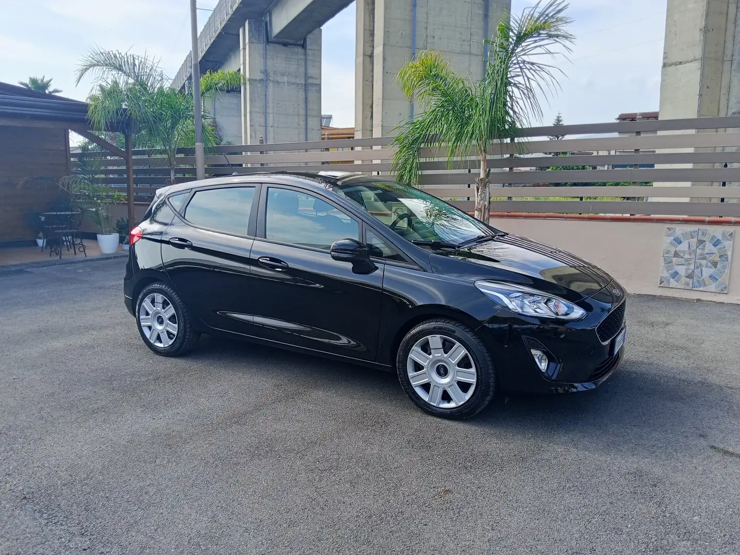 Ford Fiesta Fiesta VII 2017 5p 5p 1.5 tdci Vignale 85cv Nero - 1