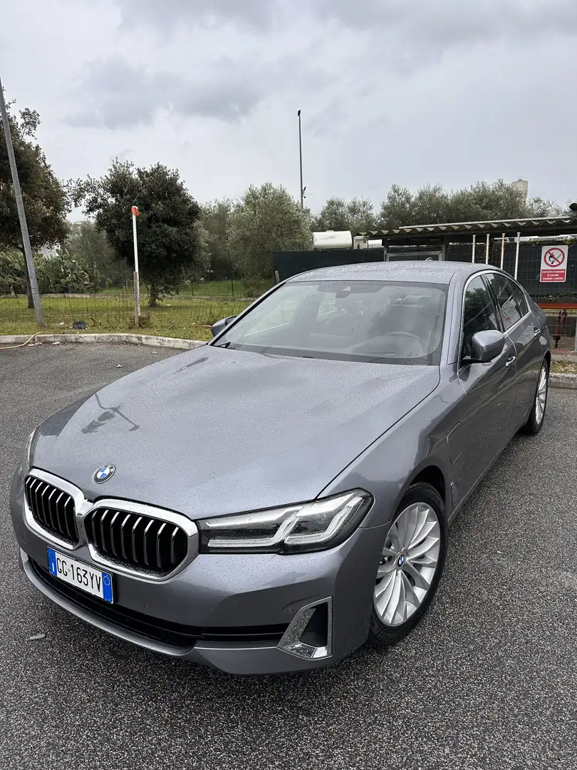 BMW 530 530e Luxury auto - 1