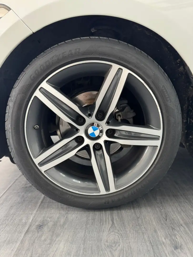 BMW 116 116d EfficientDynamics Blanco - 2