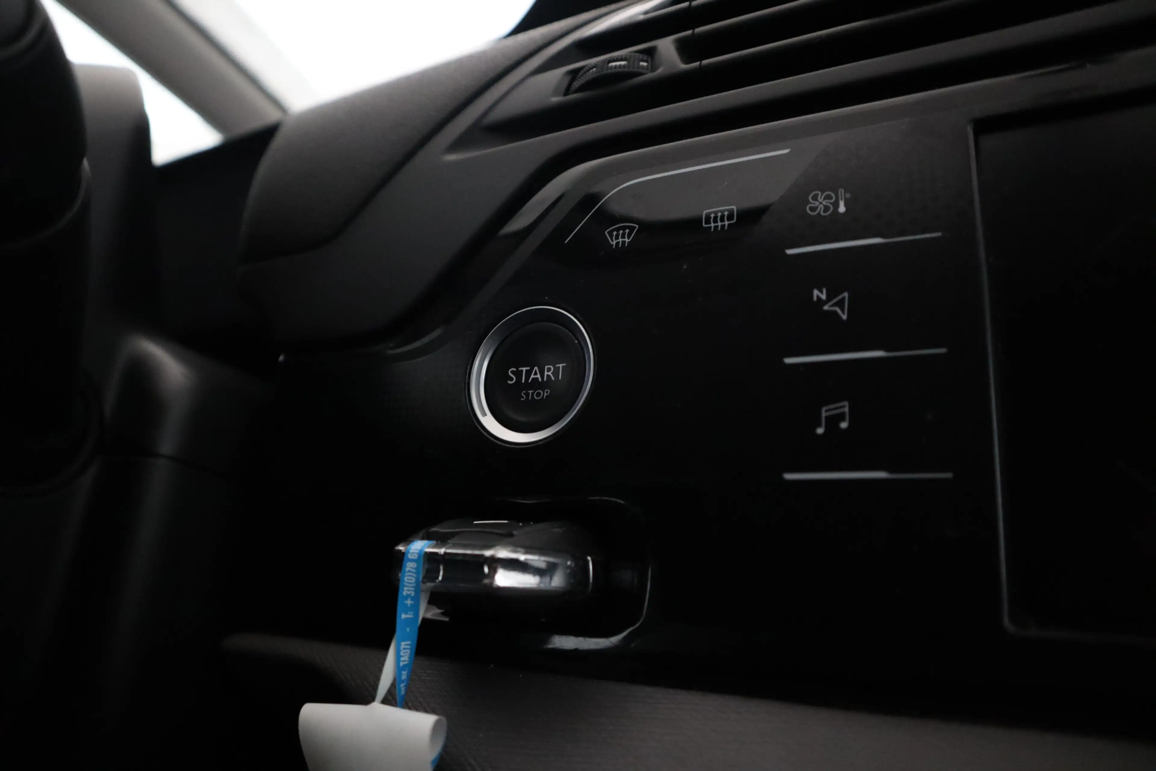 Citroen Grand C4 Picasso 1.2 PureTech Live nieuwe motor! nieuwe motor! — photo 24