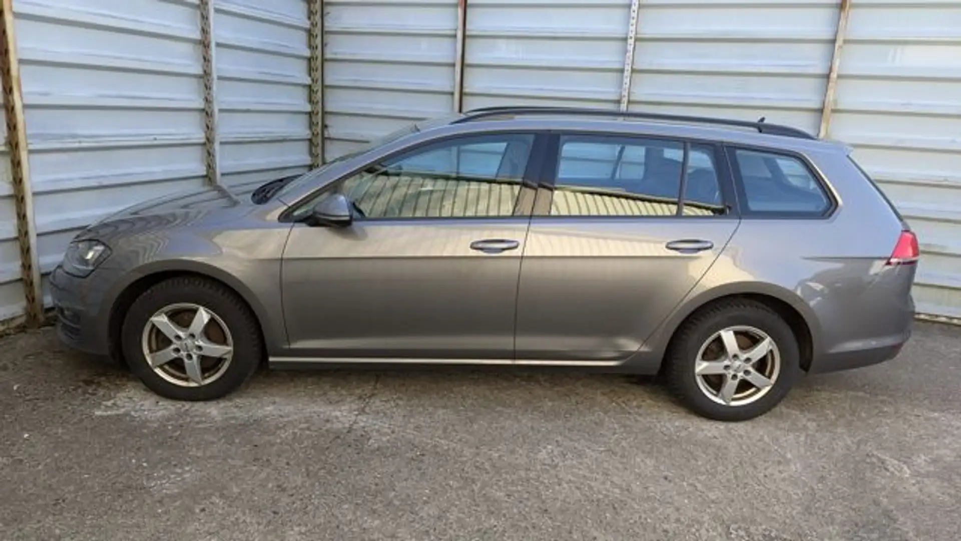 Volkswagen Golf Variant VII 1.6 TDI Comfortline *Automatik* Grau - 2