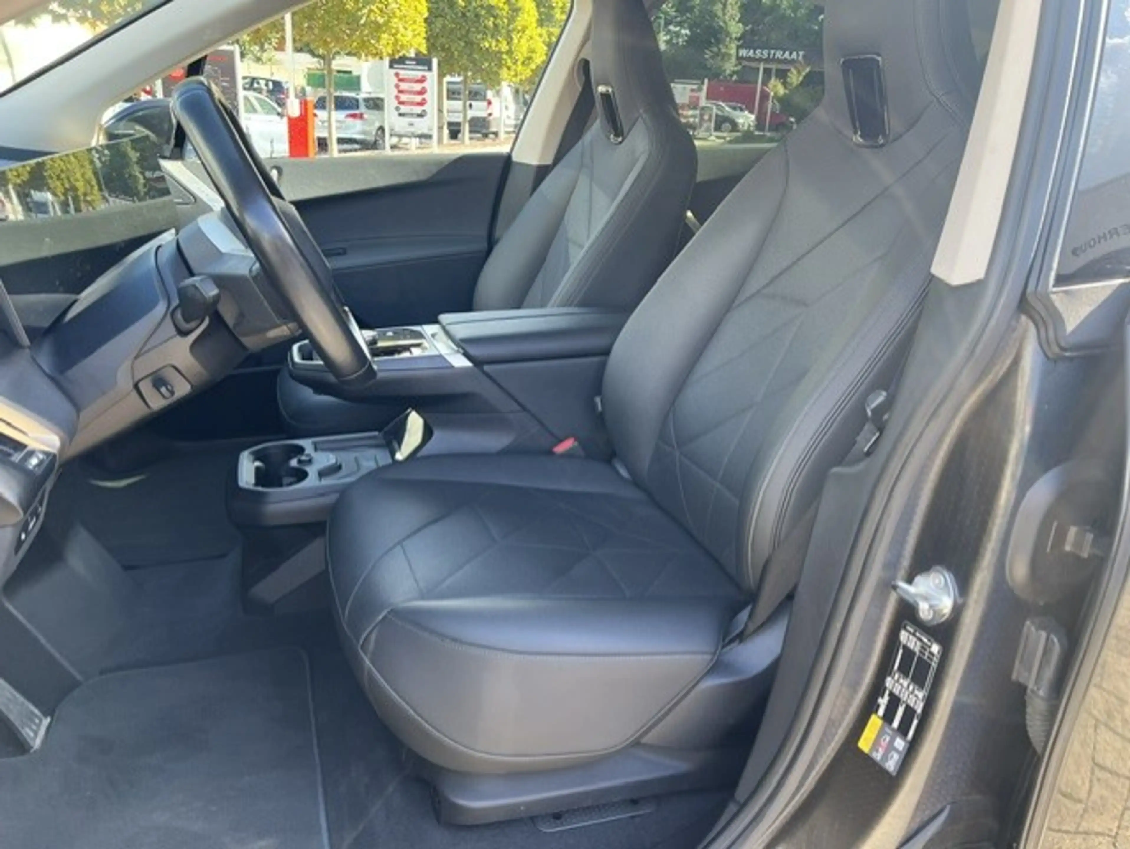 BMW iX xDrive40 Hud/Led/Camera 2022 PROMO! — photo 13