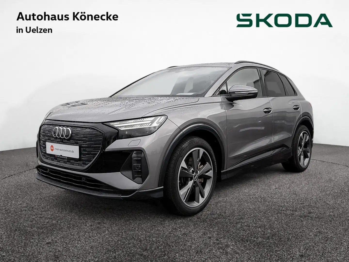 Audi Q4 e-tron 50 quattro AHK ACC S line MATRIX NA Grau - 1