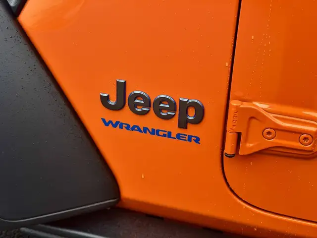 Jeep Wrangler view 6