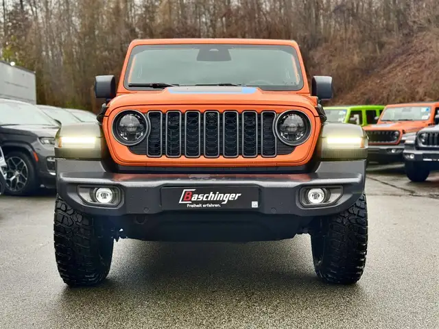 Jeep Wrangler view 2