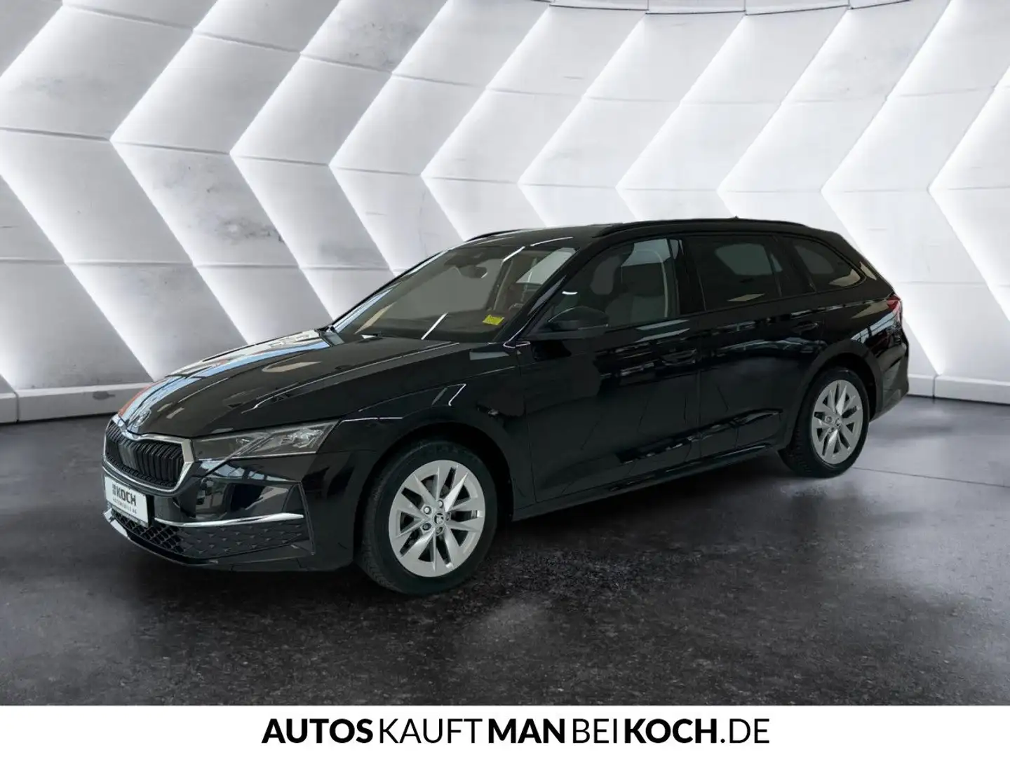 Skoda Octavia 2.0 TDI DPF Selection Bluetooth Navi LED Noir - 2