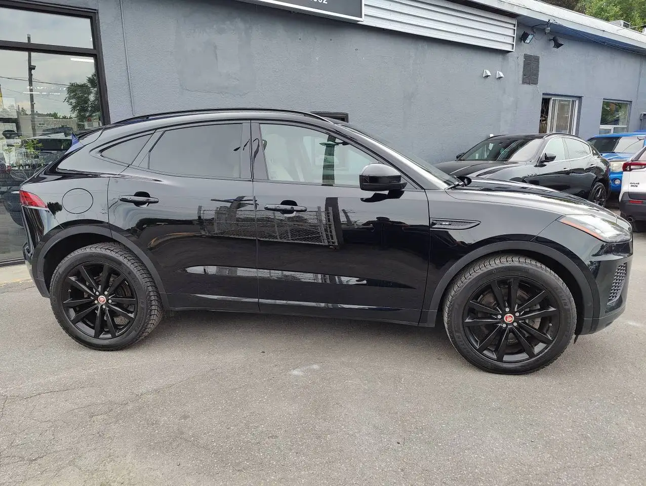 Jaguar E-Pace снимка Jaguar E-Pace
