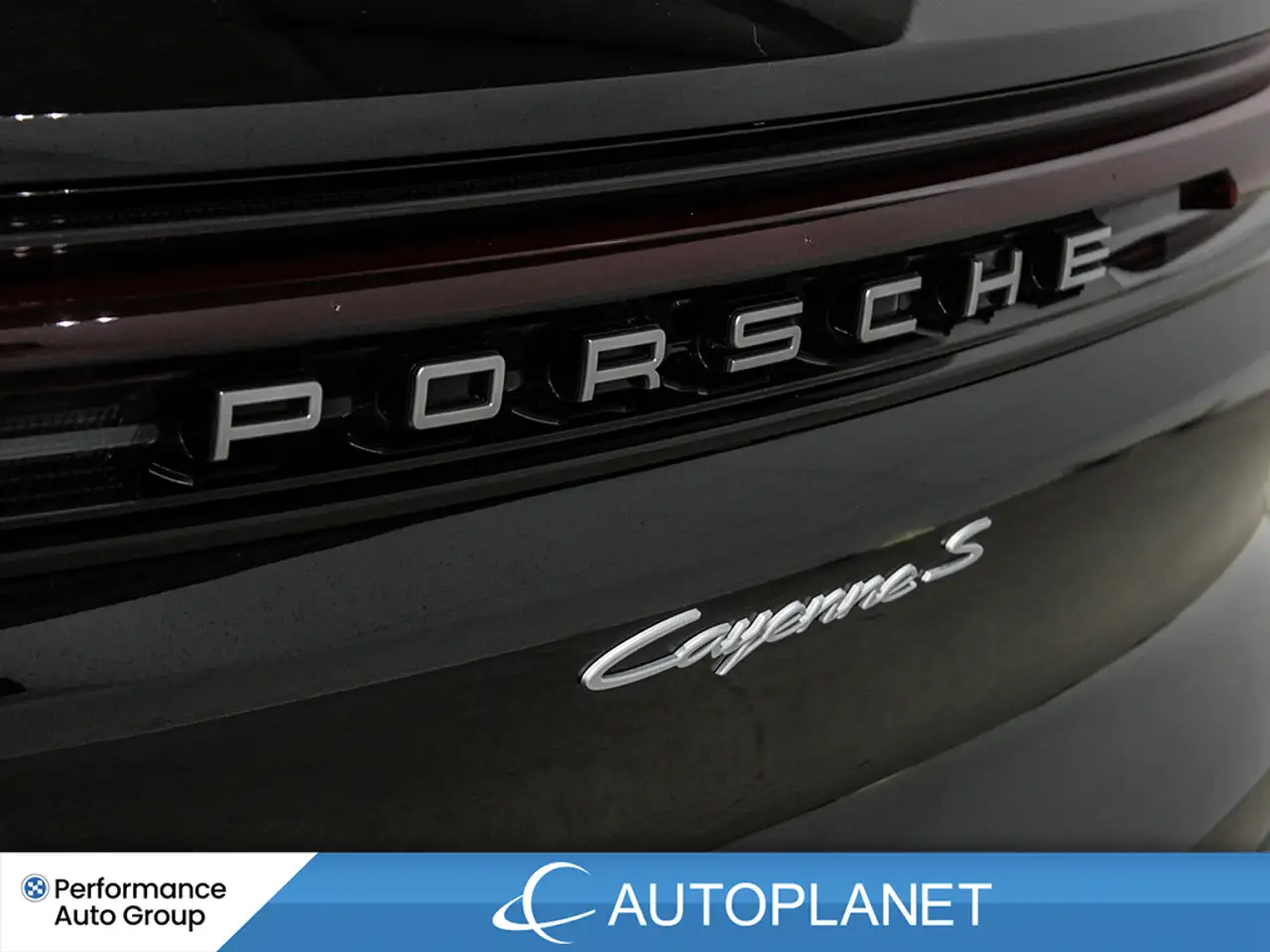 Porsche Cayenne снимка Porsche Cayenne