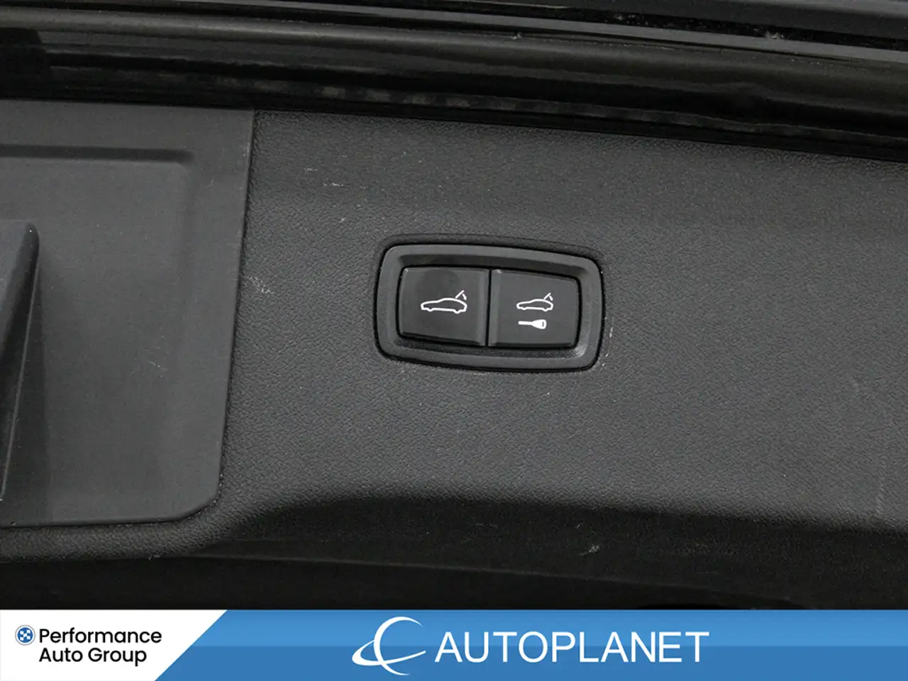 Porsche Cayenne снимка Porsche Cayenne
