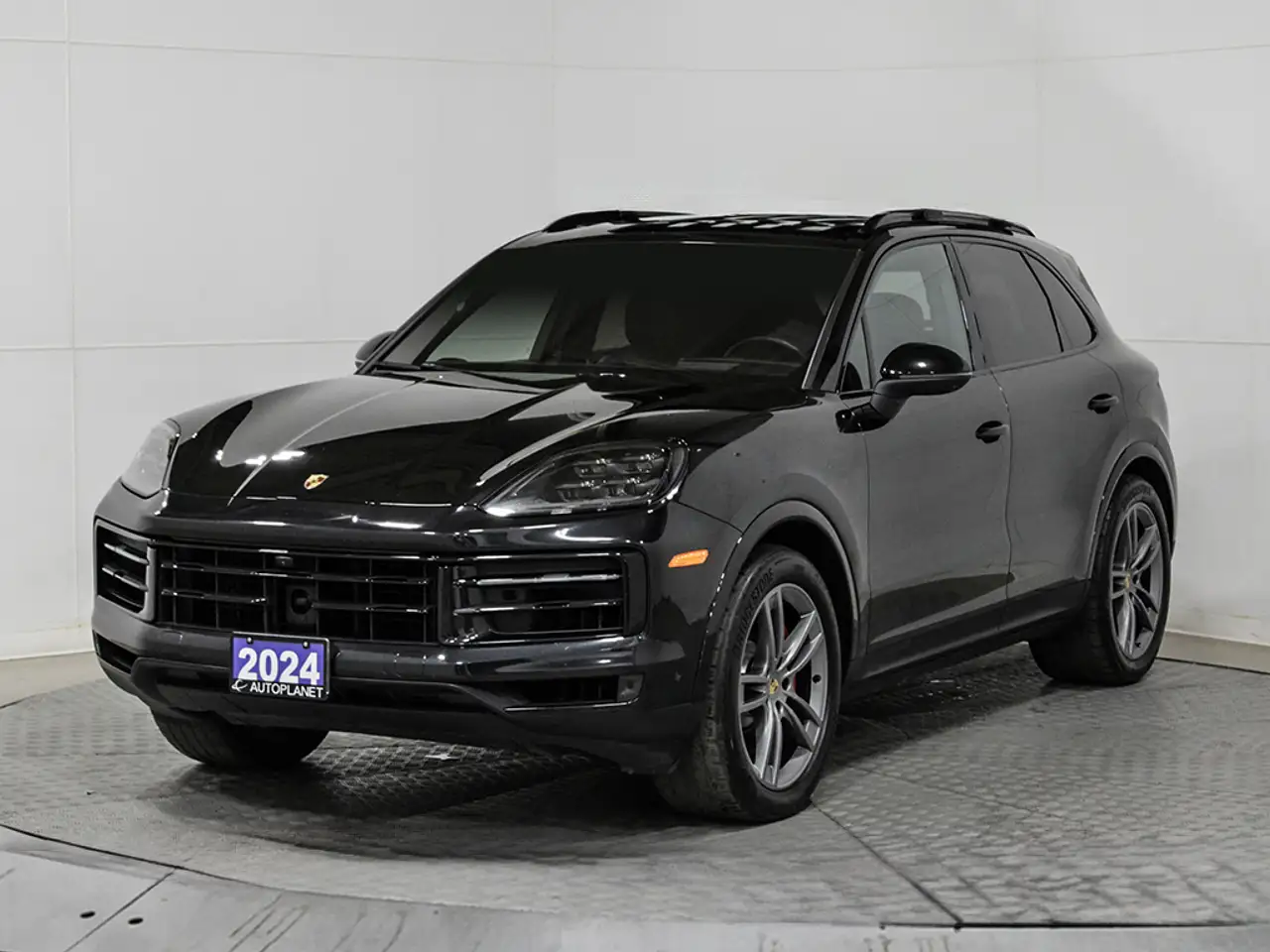 Porsche Cayenne снимка Porsche Cayenne