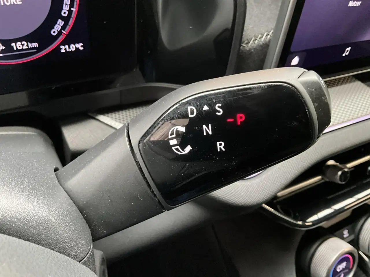 Skoda Kodiaq Sportsline+PHEV+DSG+Simply-Clever+LM20+AHK, миниатюра 12