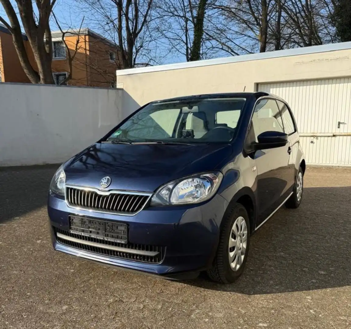 Skoda Citigo 1.0 12v MPI 75 ch Active Blau - 2