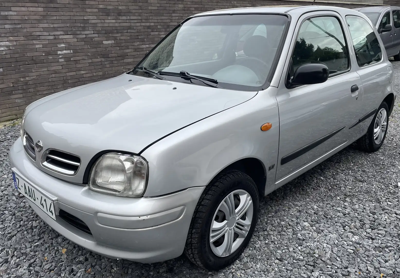 Nissan Micra 1.0i 16v Punch N-CVT BOITE AUTO EURO 2 OK LEZ Grau - 2