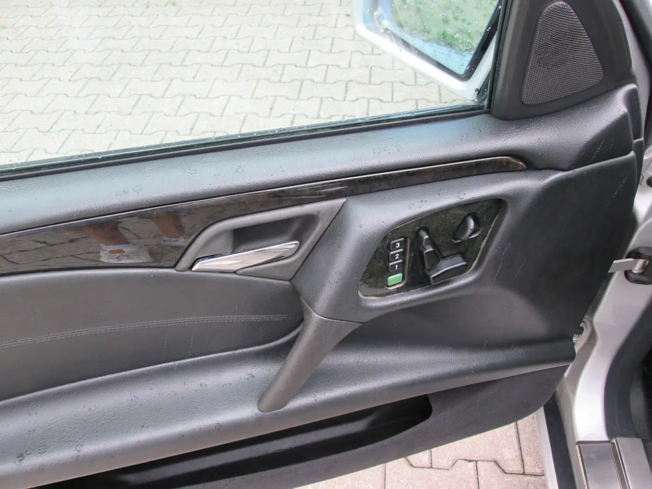 Mercedes-Benz E 50 AMG Aut. 1.orig.AMG *Xenon *Tempomat*Regensensor*Si..., foto 7