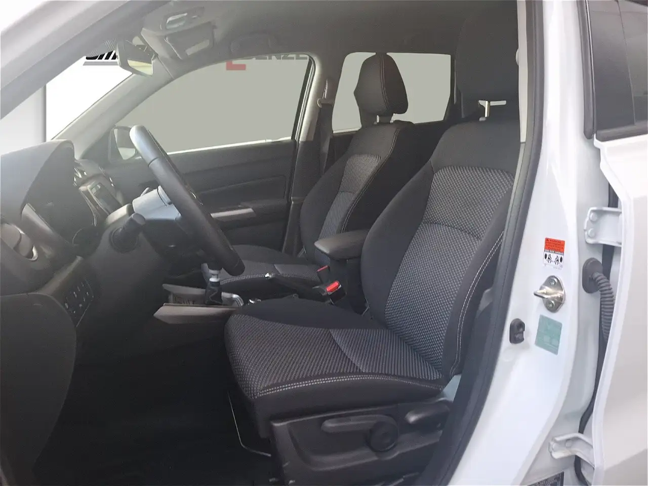 Suzuki Vitara 1,4 DITC Hybrid ALLGRIP shine 11