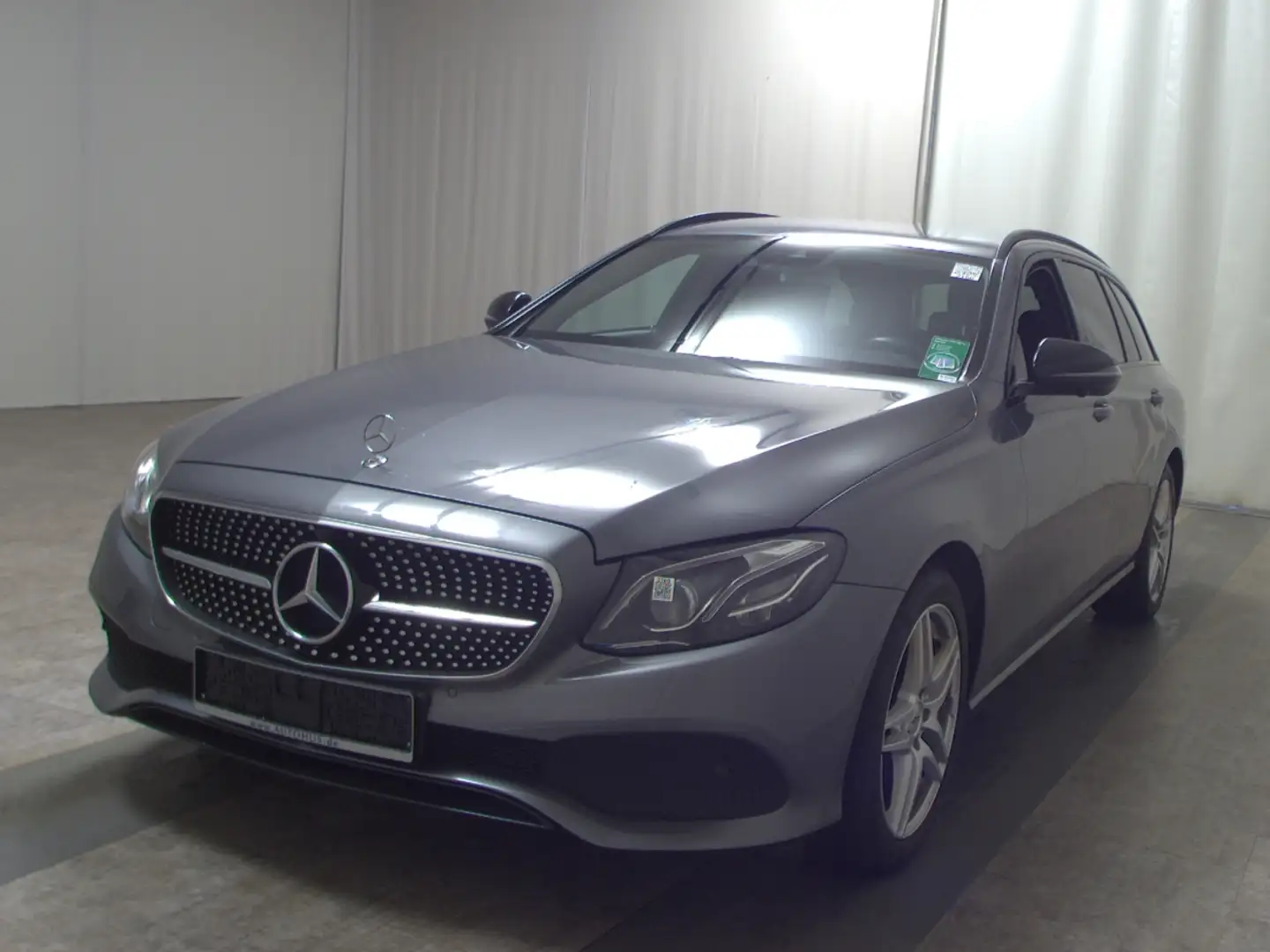 Mercedes-Benz E 450 4Matic T Avantgarde AHK 360° LED vc Gri - 2
