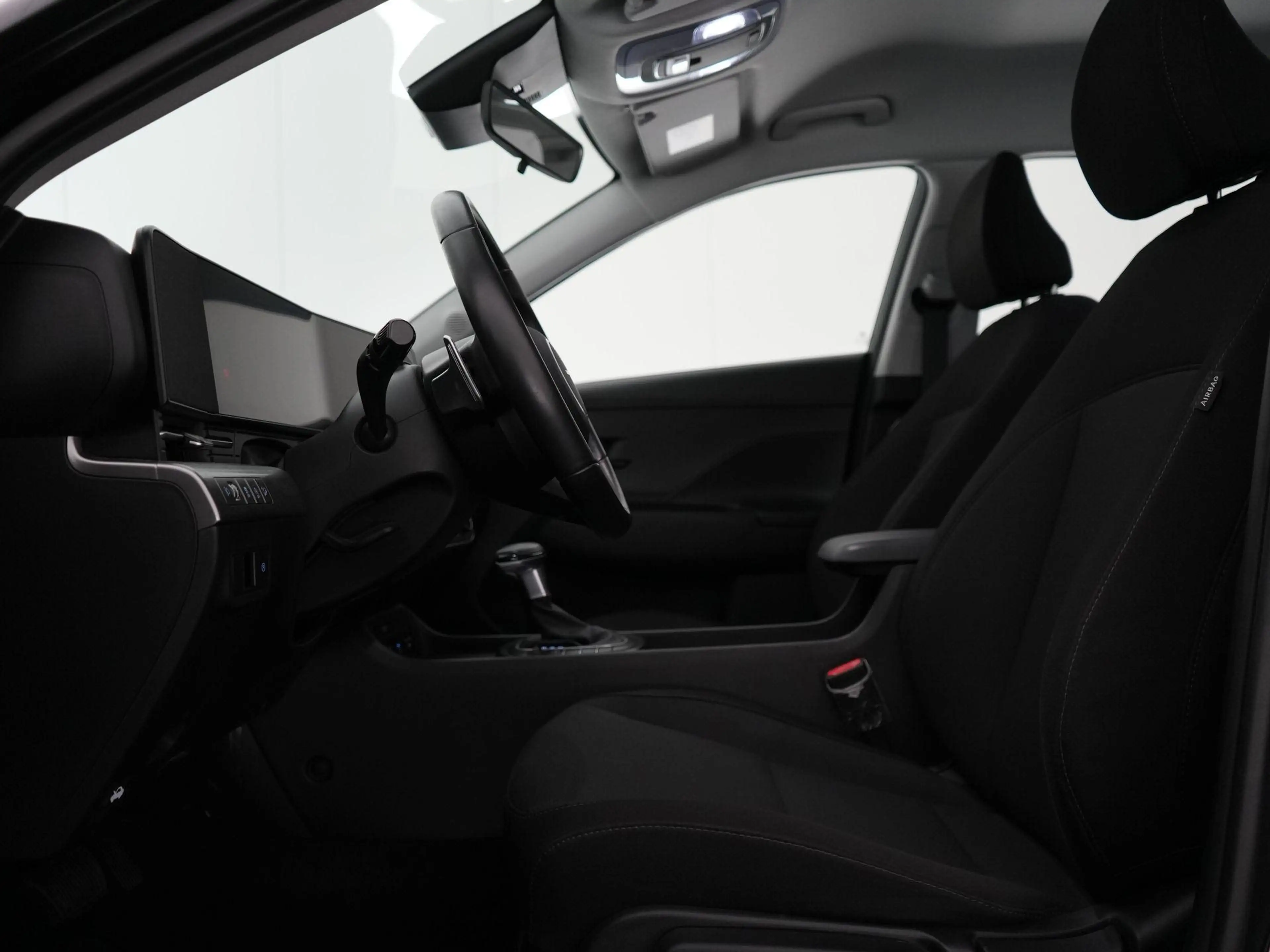 Hyundai KONA 1.6 T-GDI Techno 48V 7-DCT — photo 11