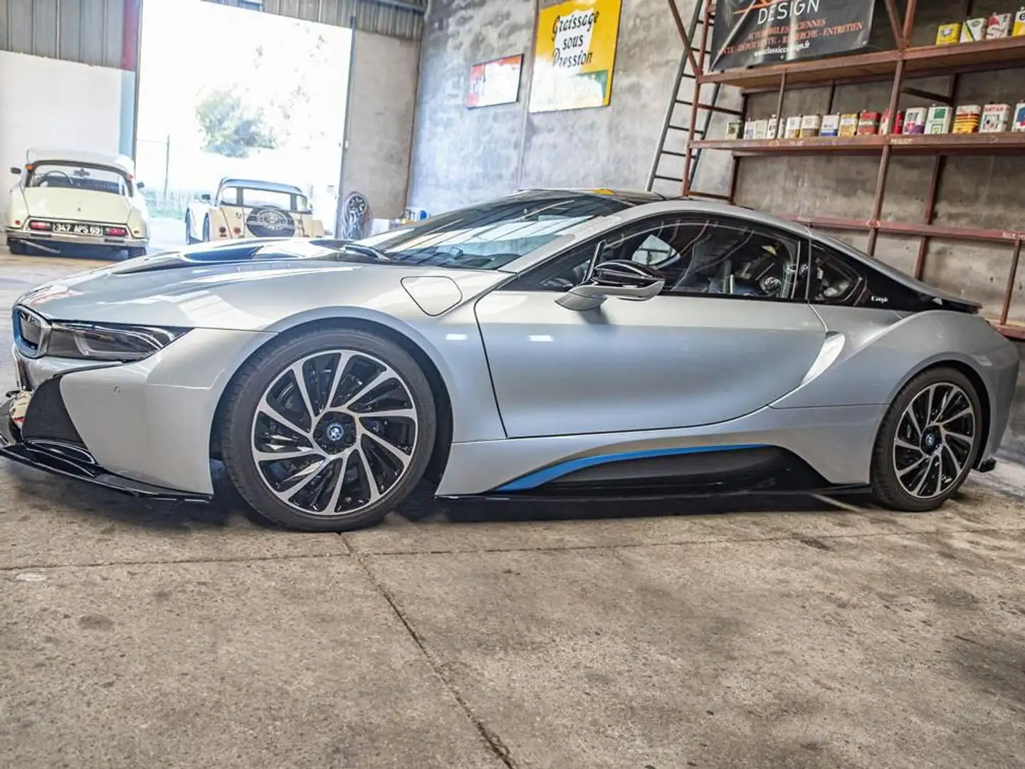 BMW i8 Coupé 374 ch A Šedá - 2